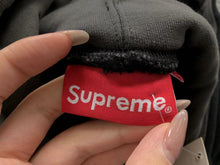 Carregar imagem no visualizador da galeria, Moletom Supreme Division