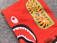 Carregar imagem no visualizador da galeria, Moletom Bape Shark Full Zip