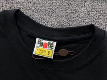 Carregar imagem no visualizador da galeria, Camiseta Bape Sakura Ape Face Tee
