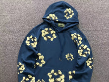 Carregar imagem no visualizador da galeria, Moletom Denim Tears x Cactus Plant Flea Market