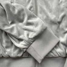 Carregar imagem no visualizador da galeria, Conjunto Corteiz Veludo Velvet Track Set Cinza