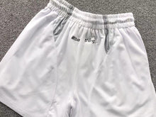 Carregar imagem no visualizador da galeria, Short Bape Multi Logo Relaxed Fit