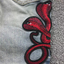 Carregar imagem no visualizador da galeria, Calça Amiri Jeans Snake