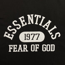 Carregar imagem no visualizador da galeria, Camiseta Essentials 1977 Black