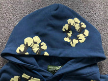 Carregar imagem no visualizador da galeria, Moletom Denim Tears x Cactus Plant Flea Market