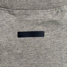 Carregar imagem no visualizador da galeria, Camiseta Essentials Fear of God