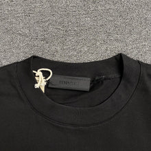 Carregar imagem no visualizador da galeria, Camiseta Essentials 1977 Black