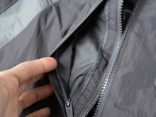 Carregar imagem no visualizador da galeria, Jaqueta Corta Vento Nike x Nocta