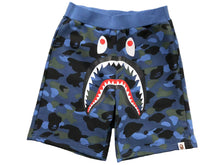 Carregar imagem no visualizador da galeria, Short Bape Shark Camo