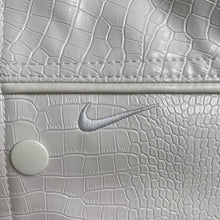 Carregar imagem no visualizador da galeria, Jaqueta de Couro Supreme x Nike