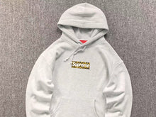 Carregar imagem no visualizador da galeria, Moletom Supreme Logo