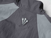 Carregar imagem no visualizador da galeria, Jaqueta Corta Vento Nike x Nocta