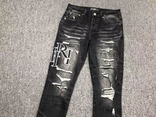 Carregar imagem no visualizador da galeria, Calça Amiri Jeans Preto/Cinza Logo Preto