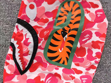 Carregar imagem no visualizador da galeria, Moletom Bape Shark Full Zip