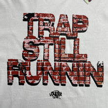 Carregar imagem no visualizador da galeria, Camiseta Syna World Trap Still Runnin