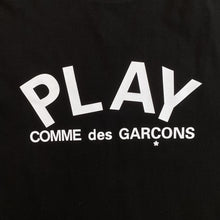 Carregar imagem no visualizador da galeria, Camiseta Comme des Garçons Play