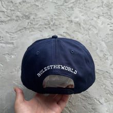Carregar imagem no visualizador da galeria, Boné Corteiz Da Cola Snapback Navy
