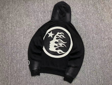 Carregar imagem no visualizador da galeria, Moletom Hellstar  Black
