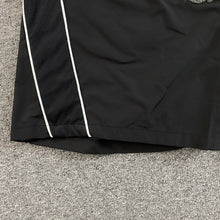 Carregar imagem no visualizador da galeria, Shorts Syna World
