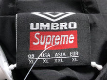 Carregar imagem no visualizador da galeria, Jaqueta Supreme X Umbro Tracksuit
