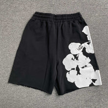 Carregar imagem no visualizador da galeria, Bermuda Denim Tears 5
