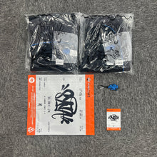 Carregar imagem no visualizador da galeria, Moletom Syna World
