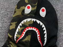 Carregar imagem no visualizador da galeria, Moletom Bape Shark Full Zip
