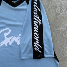 Carregar imagem no visualizador da galeria, Corteiz Alcatraz Football Jersey Blue
