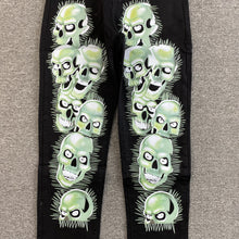 Carregar imagem no visualizador da galeria, Calça Amiri Skull Black Jeans
