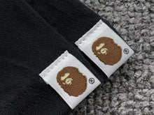 Carregar imagem no visualizador da galeria, Camiseta  Bape Camo College
