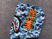 Carregar imagem no visualizador da galeria, Moletom Bape Shark Full Zip
