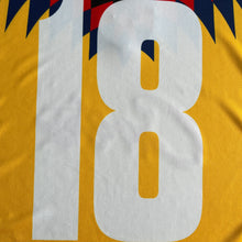 Carregar imagem no visualizador da galeria, Camiseta Corteiz Club RTW Football JMulticolor
