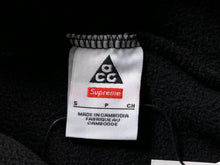 Carregar imagem no visualizador da galeria, Moletom Supreme x Nike ACG Fleece Pullover Black
