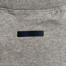 Carregar imagem no visualizador da galeria, Camiseta Essentials Fear of God
