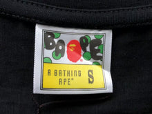 Carregar imagem no visualizador da galeria, Camiseta  Bape A Bathing Ape
