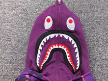 Carregar imagem no visualizador da galeria, Moletom Bape Shark Full Zip
