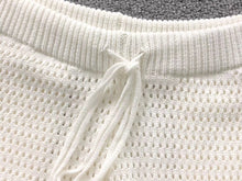 Carregar imagem no visualizador da galeria, Conjunto Casablanca Crochê Branco/Azul/Salmão
