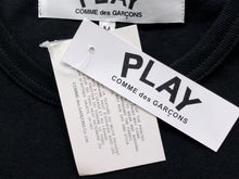 Carregar imagem no visualizador da galeria, Camiseta Comme des Garçons Play

