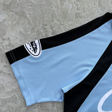 Carregar imagem no visualizador da galeria, Corteiz Alcatraz Football Jersey Blue
