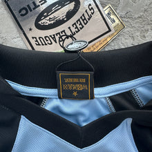 Carregar imagem no visualizador da galeria, Corteiz Alcatraz Football Jersey Blue
