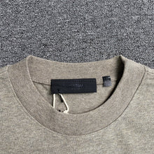 Carregar imagem no visualizador da galeria, Camiseta Essentials Fear of God
