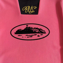 Carregar imagem no visualizador da galeria, Camiseta Talismo Football Pink
