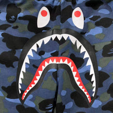 Carregar imagem no visualizador da galeria, Short Bape Shark Camo
