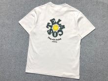 Carregar imagem no visualizador da galeria, Camiseta Lacoste Smile
