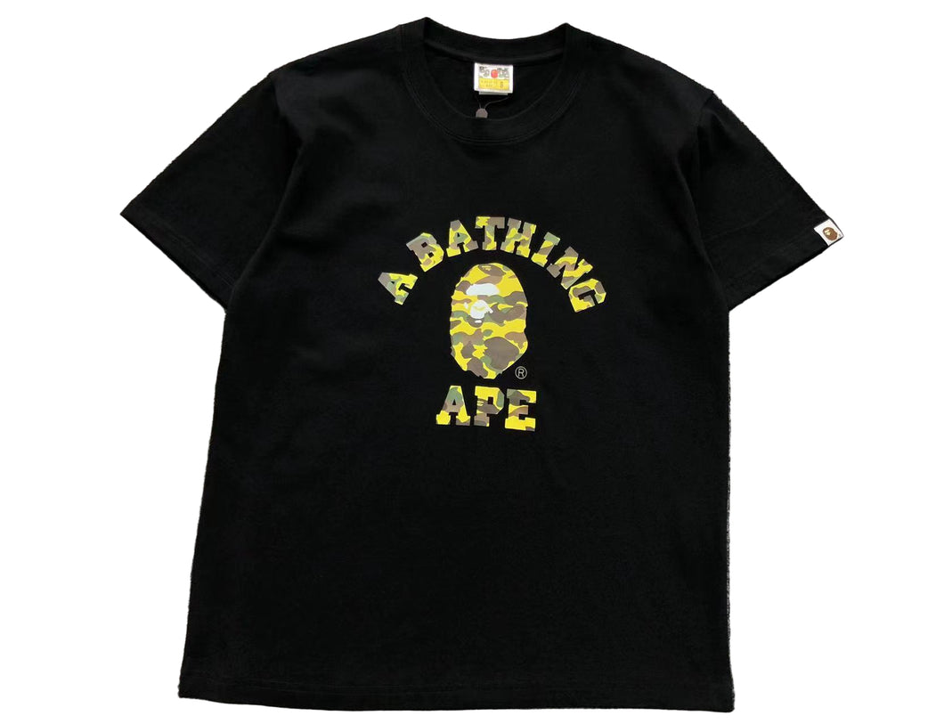 Camiseta  Bape Camo College