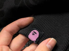 Carregar imagem no visualizador da galeria, Moletom Bape x Inter Miami
