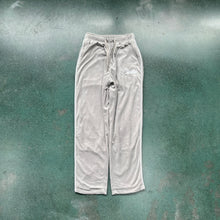 Carregar imagem no visualizador da galeria, Conjunto Corteiz Veludo Velvet Track Set Cinza
