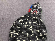 Carregar imagem no visualizador da galeria, Moletom Bape  Shark Full Zip
