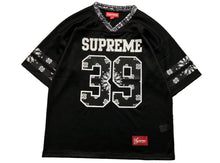 Carregar imagem no visualizador da galeria, Camiseta Supreme  Football Top Black

