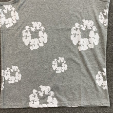 Carregar imagem no visualizador da galeria, Regata Denim Tears Gray
